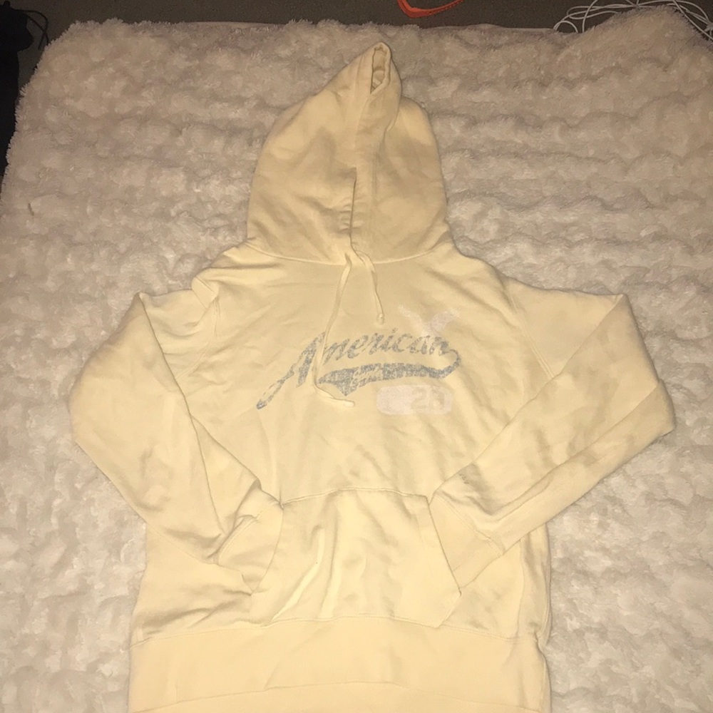 Pale yellow American Eagle outfitters sweatshirt